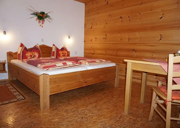 Gastehaus Regenbogen 2* Essing